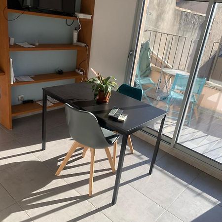 Studio Avec Terrasse آيكس أومبروفينس المظهر الخارجي الصورة