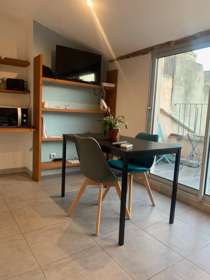 Studio Avec Terrasse آيكس أومبروفينس المظهر الخارجي الصورة